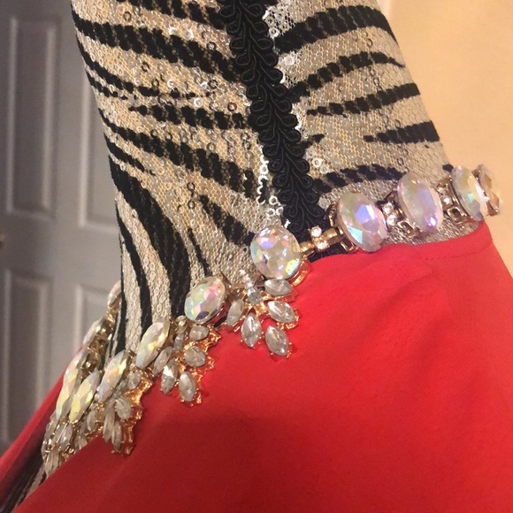 Necklace - Picture 4 of 4